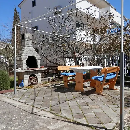 Ljuba Apartamento *